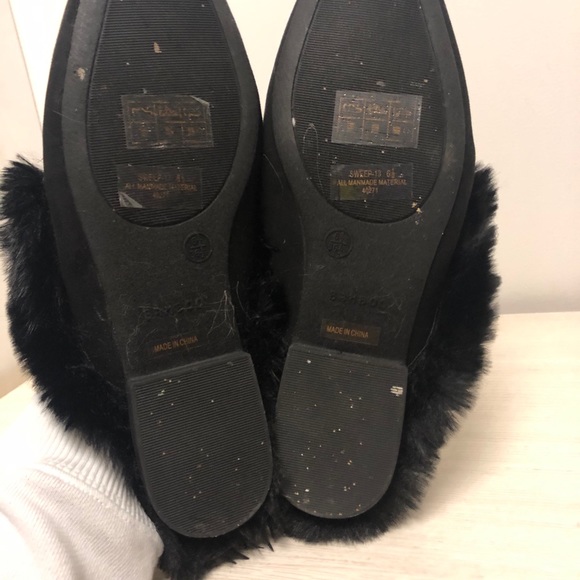 Forever 21 black fuzzy mules - Picture 3 of 3